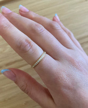 This ring is absolutely perfect for everyday wear. It's so lightweight I forget it's there, never bothers my skin, and has just the right amount of sparkle. Wearing it makes me feel elegant and confident — like the best version of myself.